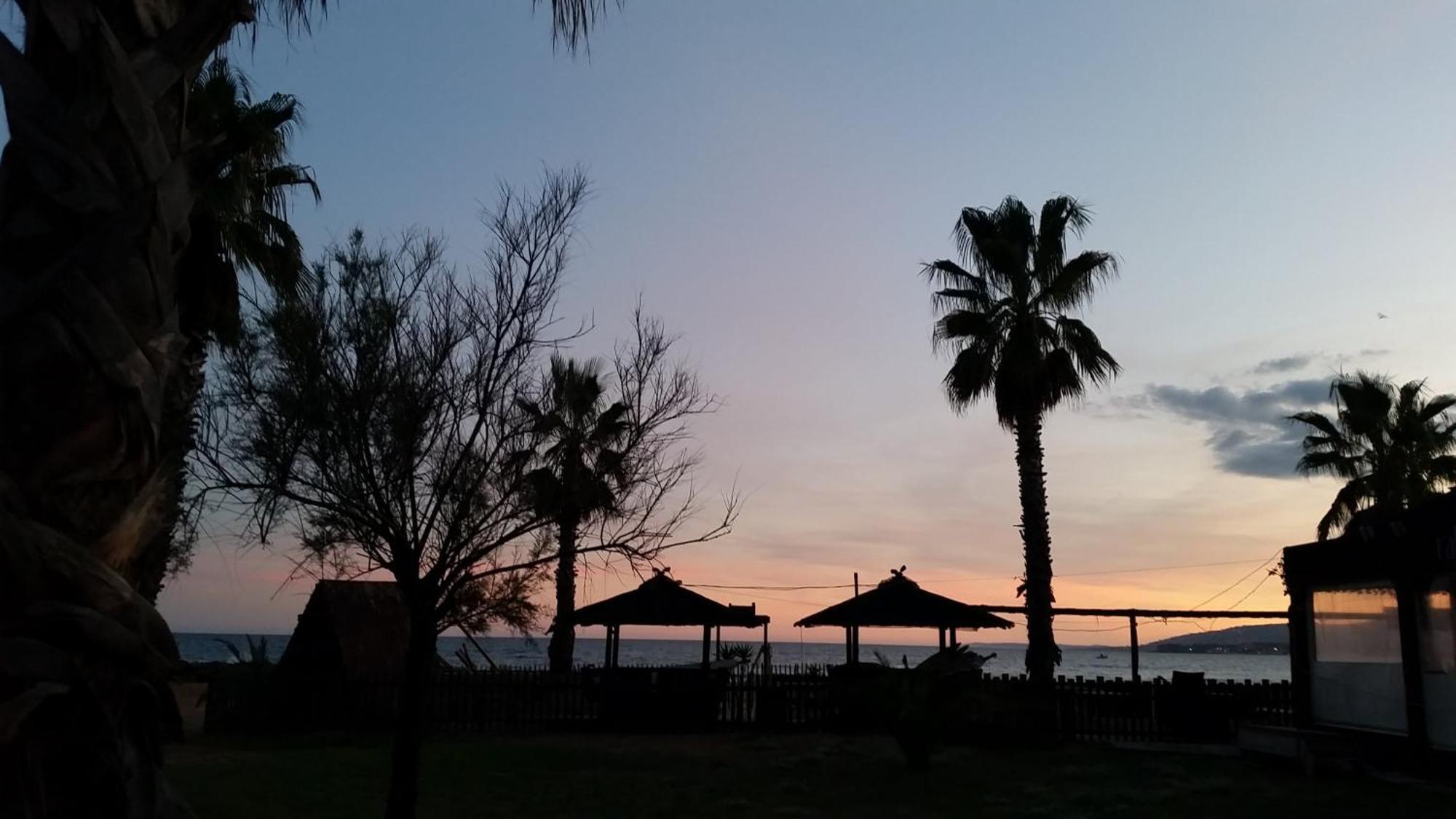 Sublime Vue Mer,Parking,Wifi Frejus Ngoại thất bức ảnh