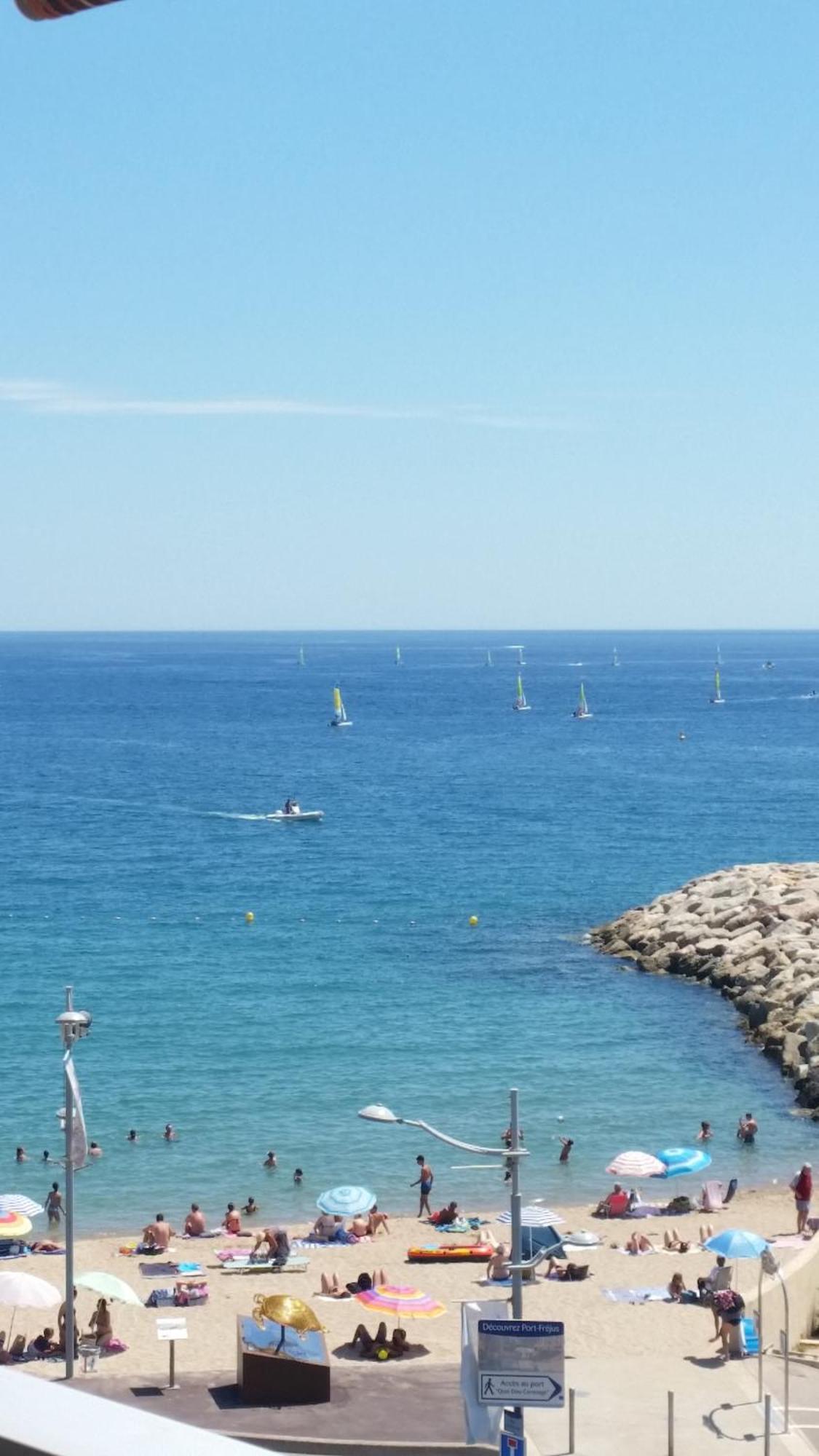 Sublime Vue Mer,Parking,Wifi Frejus Ngoại thất bức ảnh