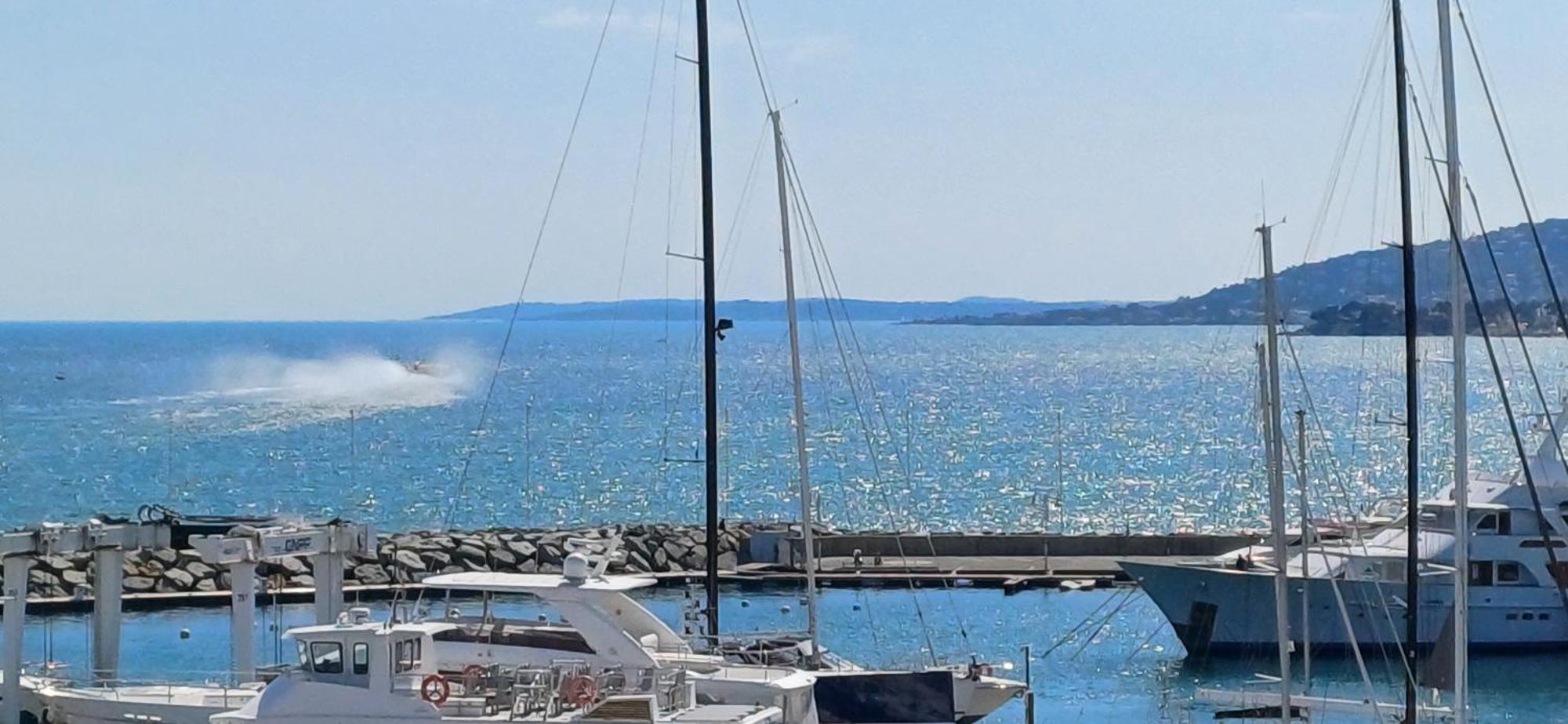 Sublime Vue Mer,Parking,Wifi Frejus Ngoại thất bức ảnh
